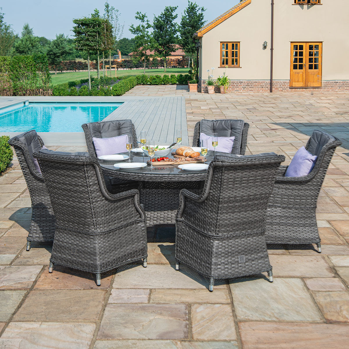 Victoria 6 Seat Round Rattan Dining Set