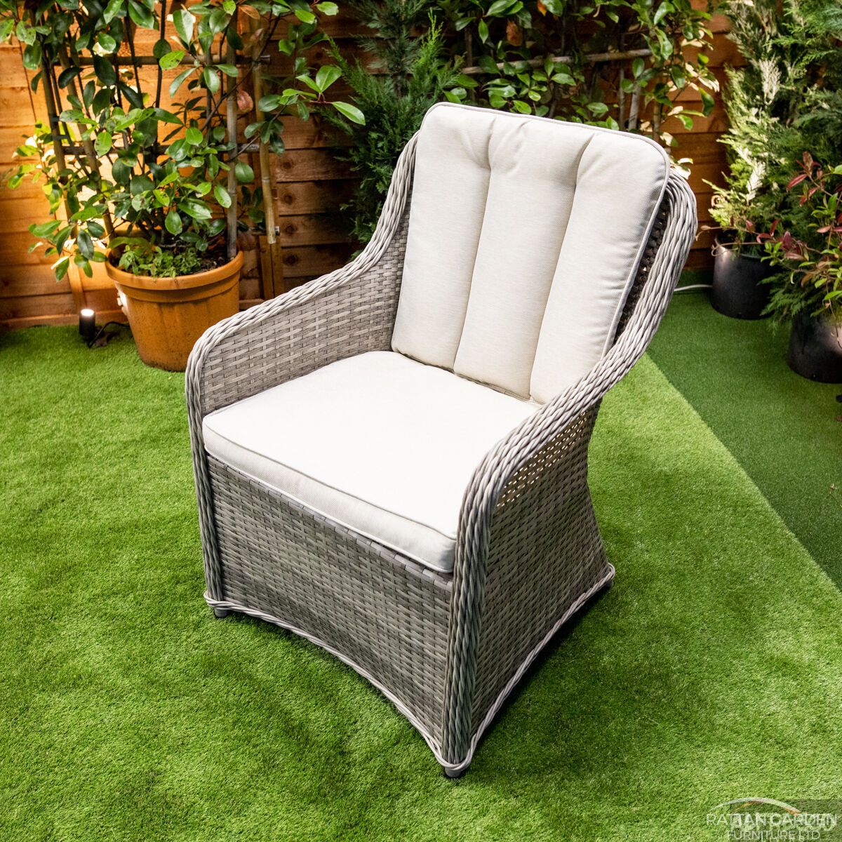 Champagne Vienna 8 Seat rattan Fire Pit With 210cm Rectangular Table